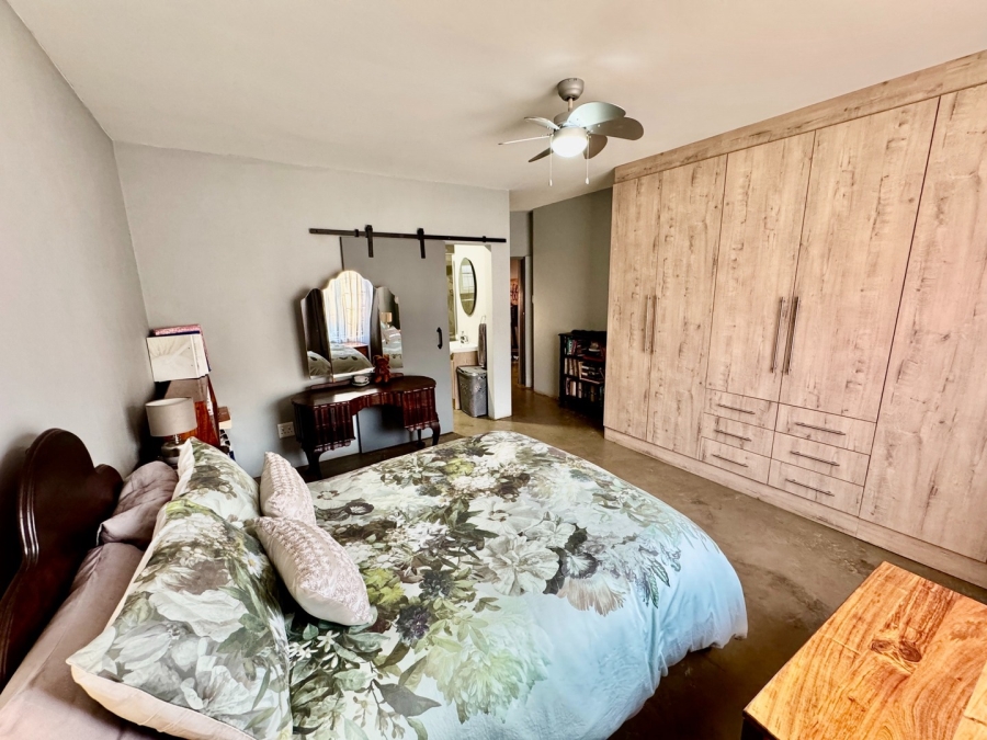 3 Bedroom Property for Sale in Mooivallei Park North West